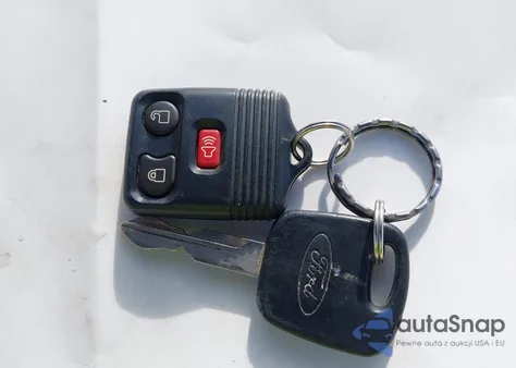 2003 Ford Mustang z USA, uszkodzony, nr VIN 1FAFP404X3F375272